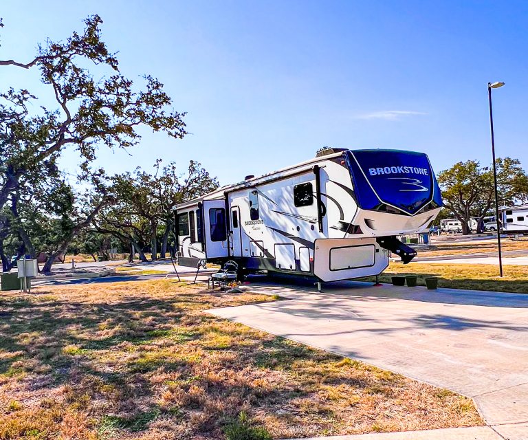 202 Executive Back-In