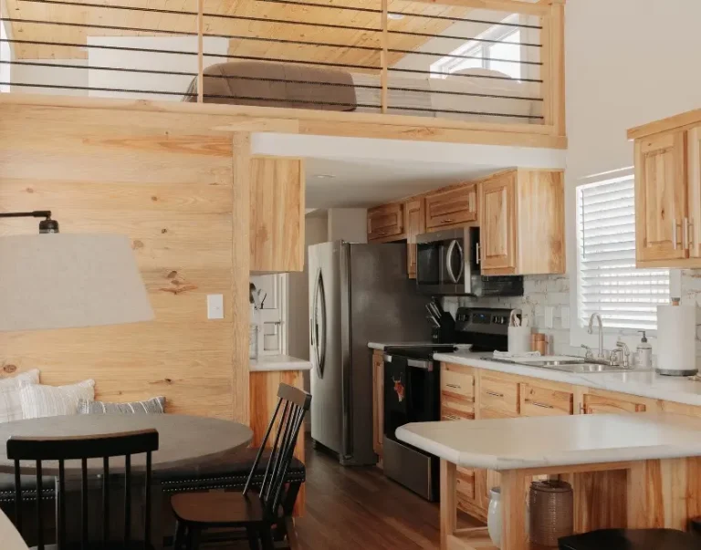 Cabin 3 Sea Biscuit (3) Large