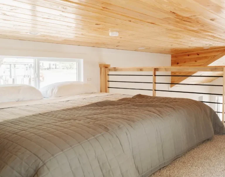 Cabin 3 Sea Biscuit (6) Large